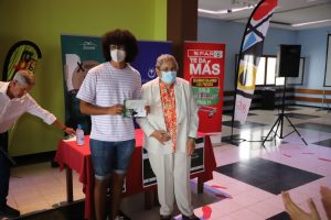 Becas Mercedes Medina