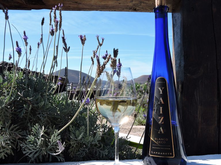 Bronce Decanter 2023